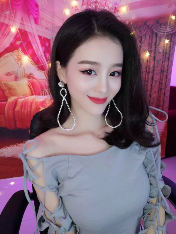 Cici的第三张照片--安阳相亲服务中心