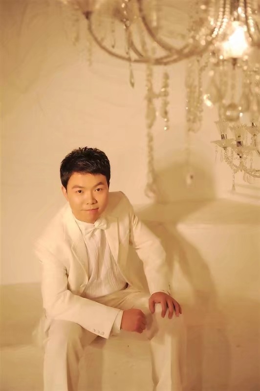 龙樱花的第一张照片--安阳相亲服务中心