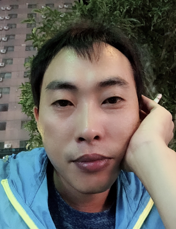 一直在路上的第一张照片--安阳相亲服务中心