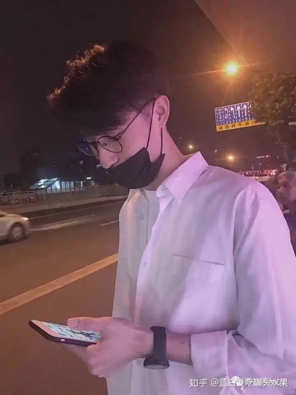 情圣的第二张照片--安阳相亲服务中心