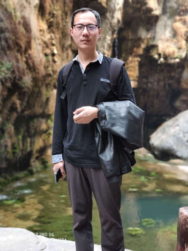 追日的第一张照片--安阳相亲服务中心