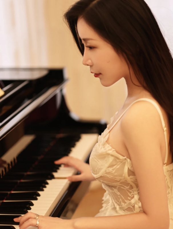 linlin的第二张照片--安阳相亲服务中心