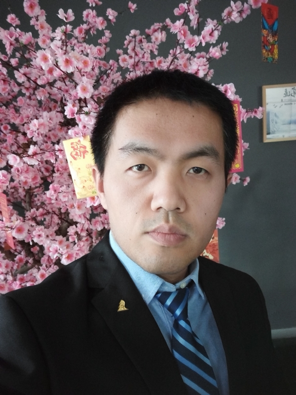 我就是个翻译的第二张照片--安阳相亲服务中心