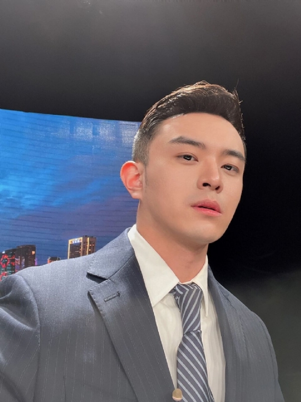 韩哥的第二张照片--安阳相亲服务中心