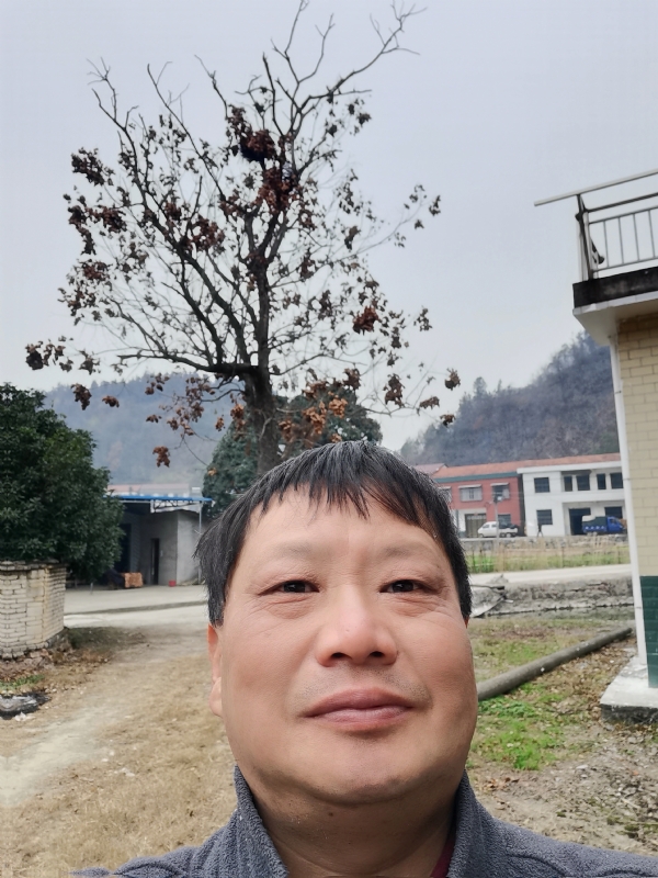 苏众青春冲浪的第二张照片--安阳相亲服务中心