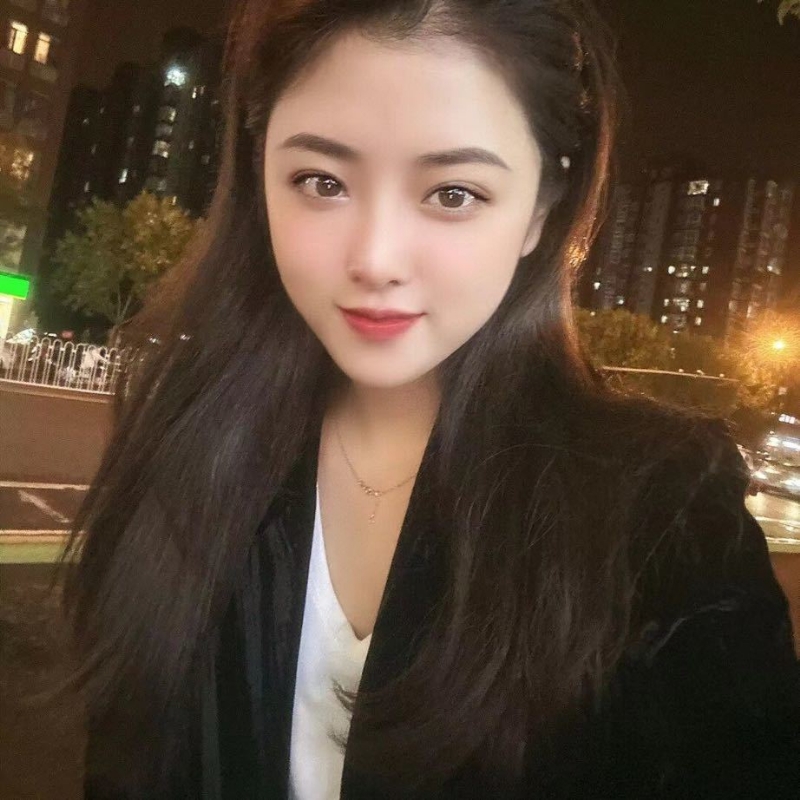 爱笑的微微的第一张照片--安阳相亲服务中心