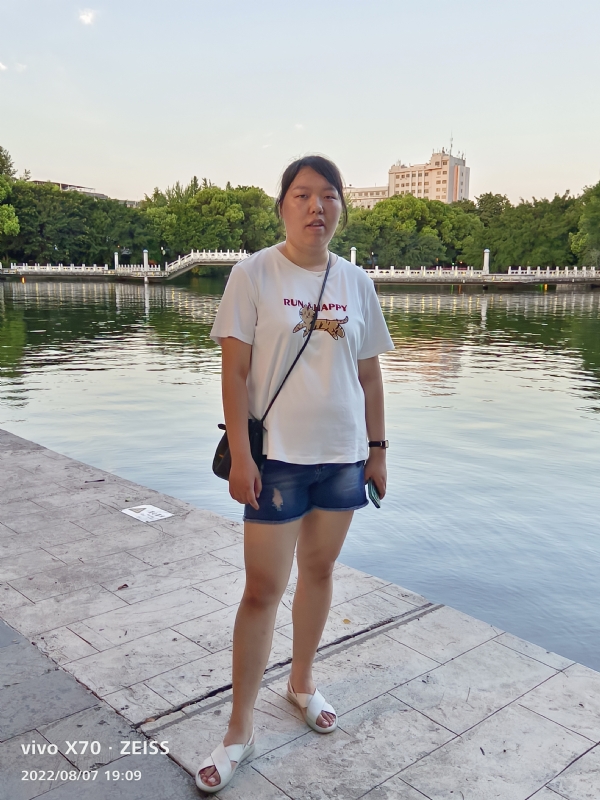 幸福触手可及的第一张照片--安阳相亲服务中心