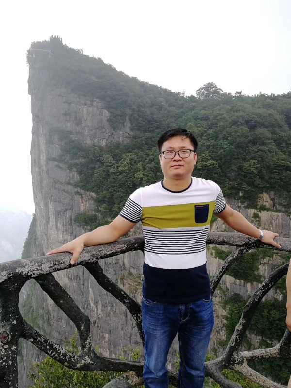 江汉的第一张照片--安阳相亲服务中心