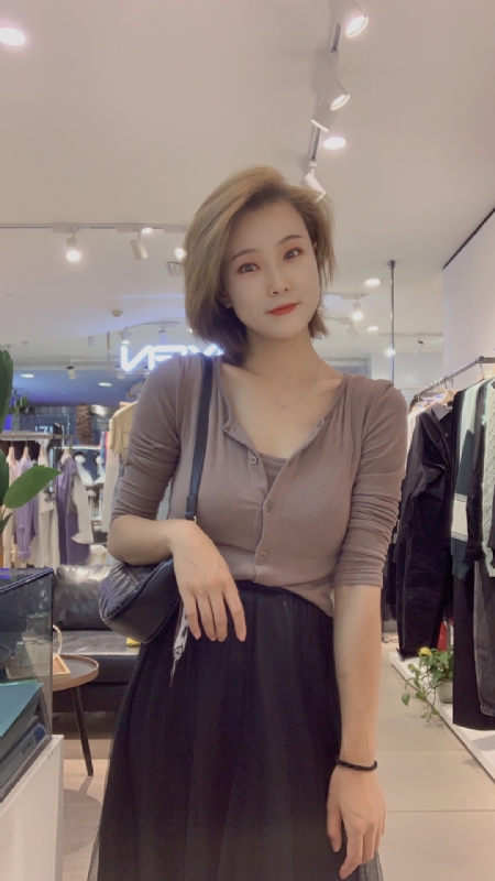 大婷子的第一张照片--安阳相亲服务中心