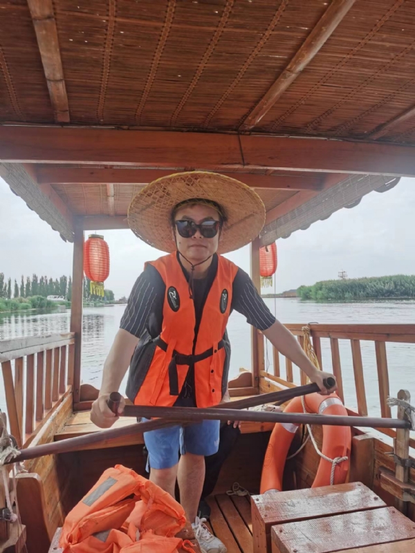 小龙虾的第二张照片--安阳相亲服务中心