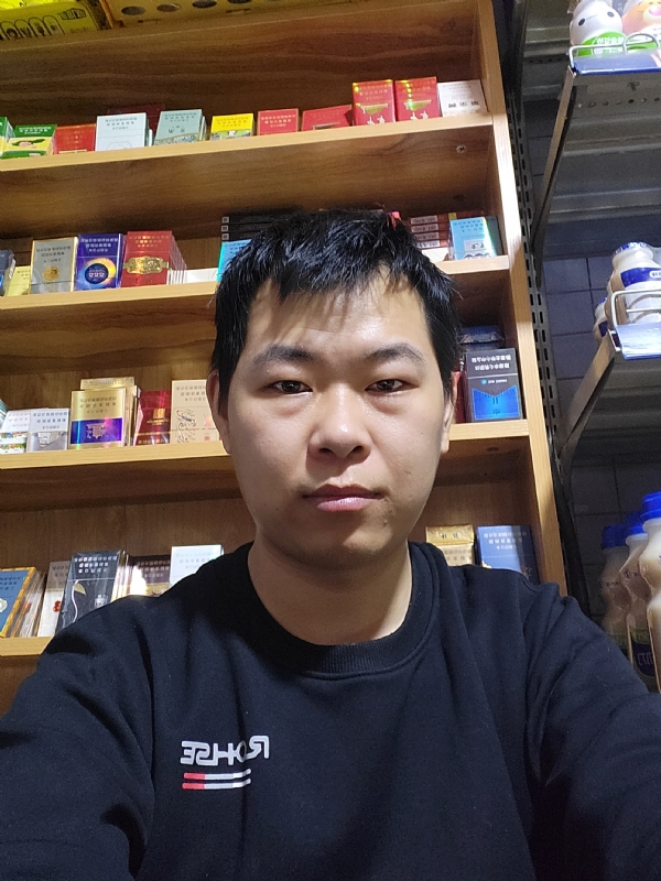 路途中的暖风的第一张照片--安阳相亲服务中心