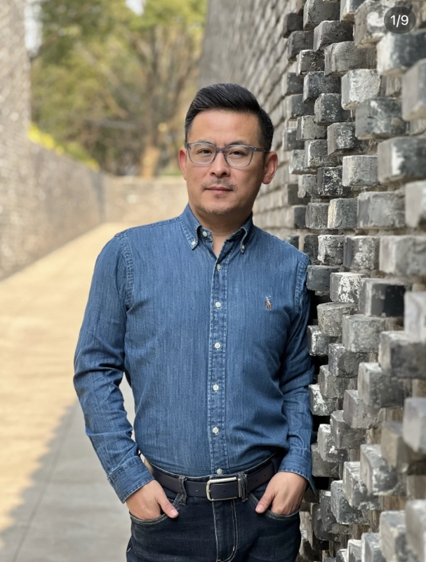 岁月不饶人的第一张照片--安阳相亲服务中心