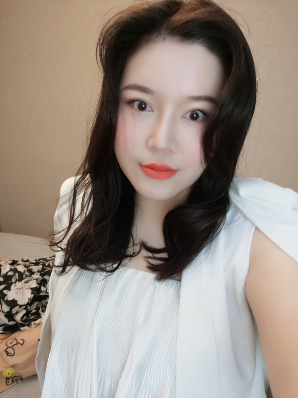 璐璐的第一张照片--安阳相亲服务中心