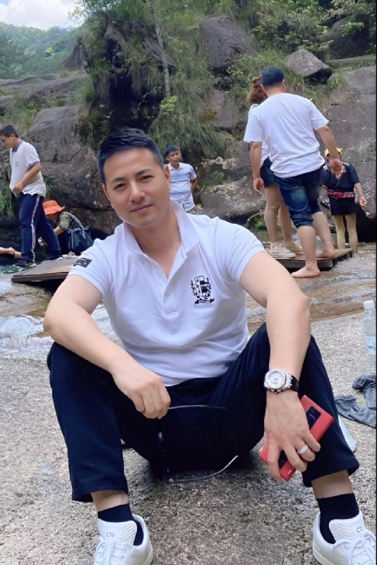 勿忘初心的第三张照片--安阳相亲服务中心