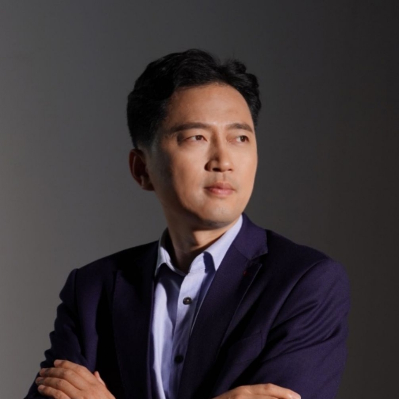 诗与远方的第一张照片--安阳相亲服务中心