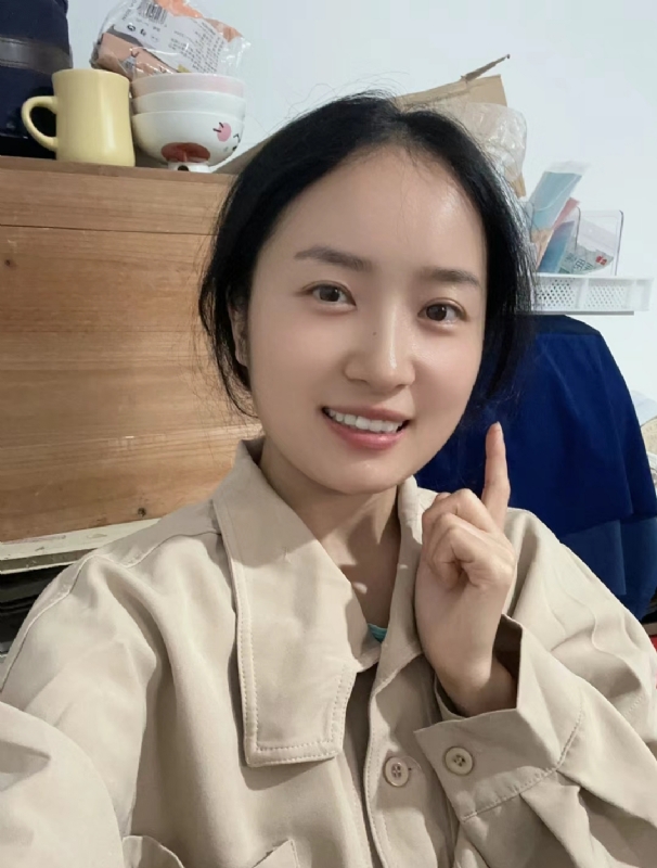 多喝热水的第一张照片--安阳相亲服务中心