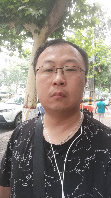 飘逸的星辰的第一张照片--安阳相亲服务中心