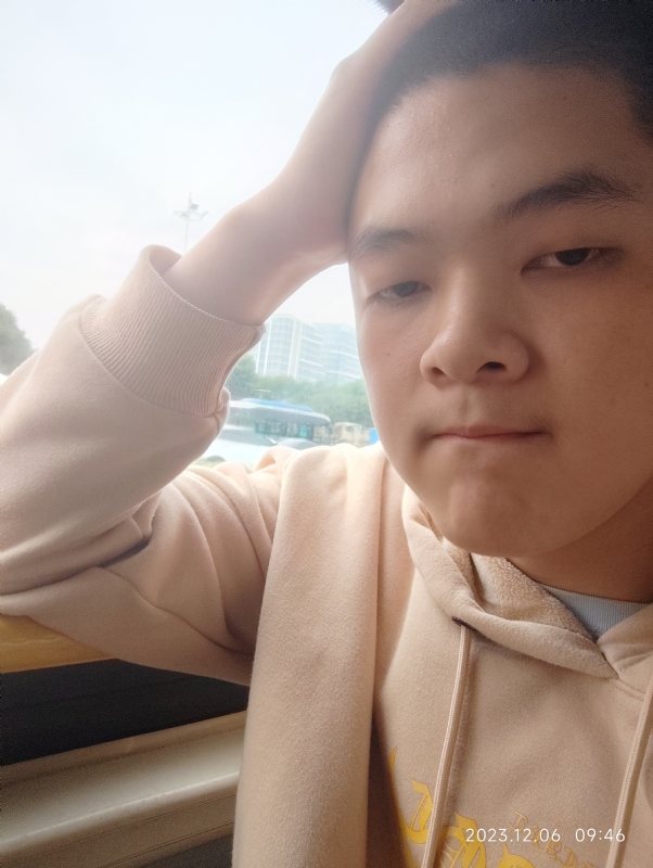 孤独的狼的第一张照片--安阳相亲服务中心