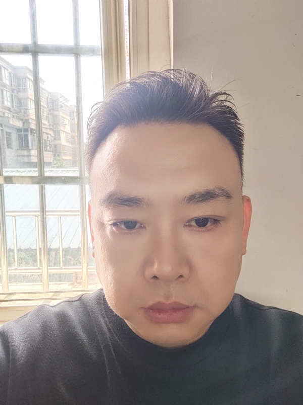 爱人先爱己的第一张照片--安阳相亲服务中心