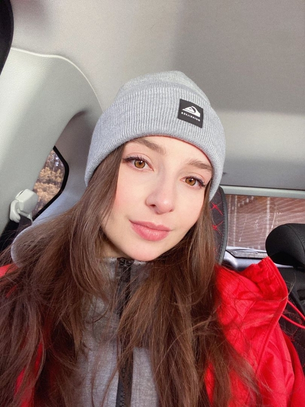 Emilia的第一张照片--安阳相亲服务中心