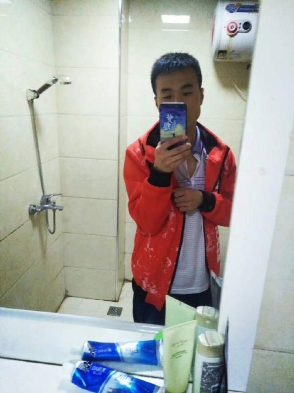 海之子的第一张照片--安阳相亲服务中心