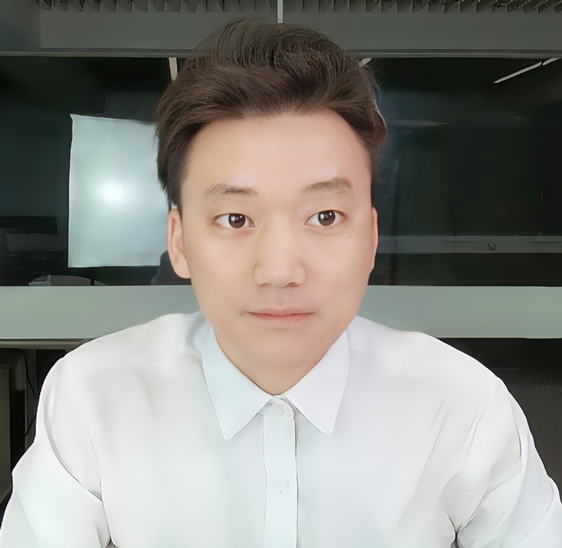 李日的第一张照片--安阳相亲服务中心