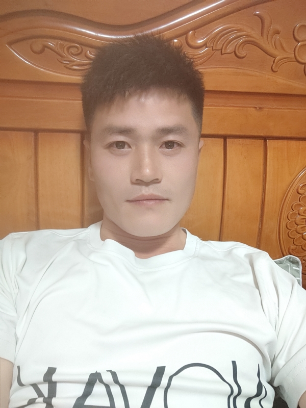 网球罗的第三张照片--安阳相亲服务中心