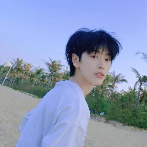 允执其中2024的第一张照片--安阳相亲服务中心