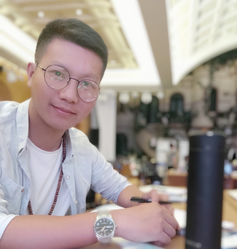 黄先生的第一张照片--安阳相亲服务中心