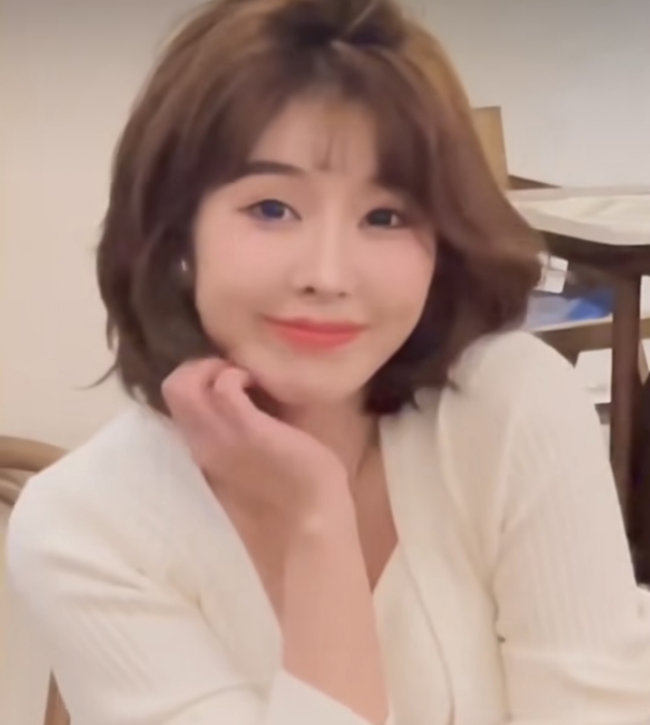 張雨晴的第一张照片--安阳相亲服务中心