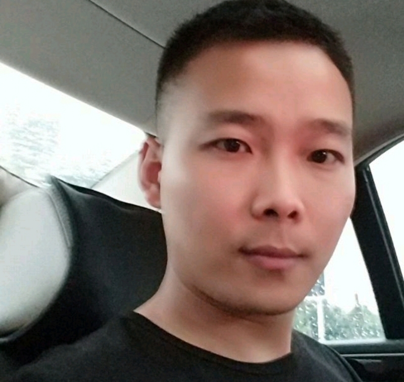 李先生的第二张照片--安阳相亲服务中心