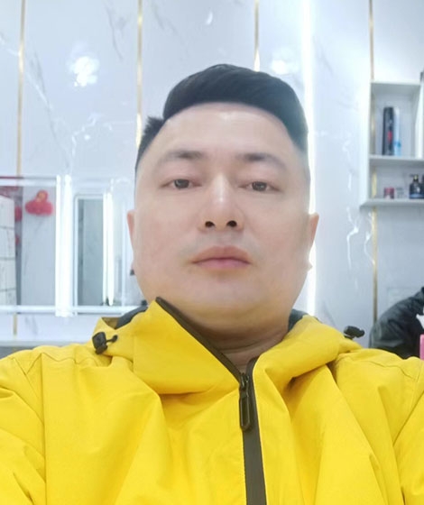 曾哥的第一张照片--安阳相亲服务中心