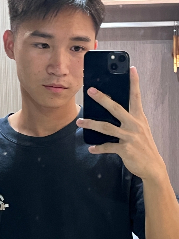 画家的第一张照片--安阳相亲服务中心