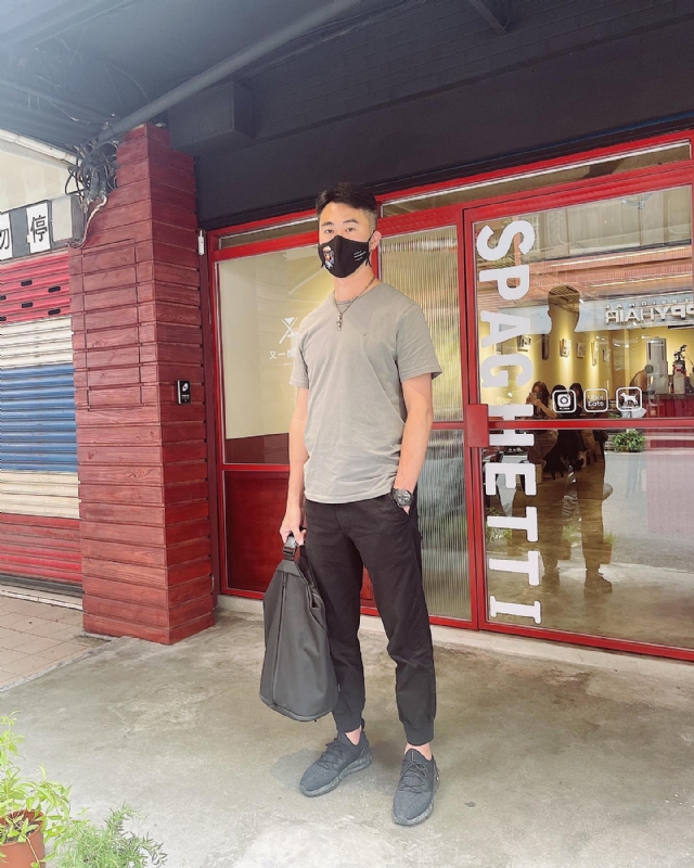 酒商安迪的第一张照片--安阳相亲服务中心