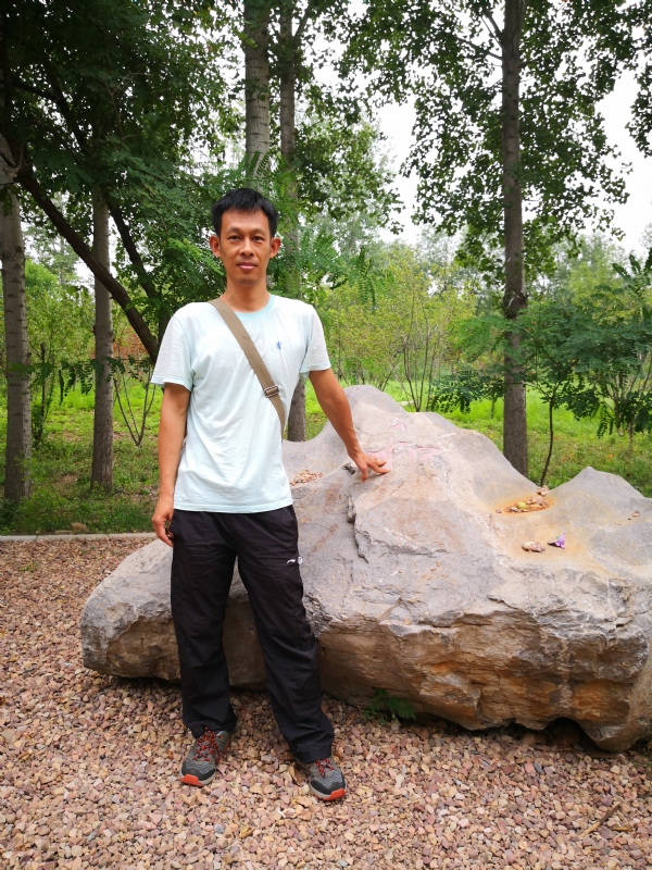 宠辱不惊的第一张照片--安阳相亲服务中心