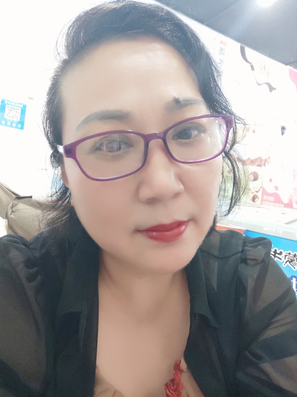 娜财娜福的第一张照片--安阳相亲服务中心