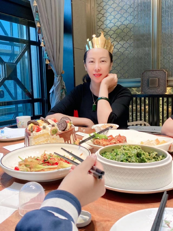 红红的第二张照片--安阳相亲服务中心