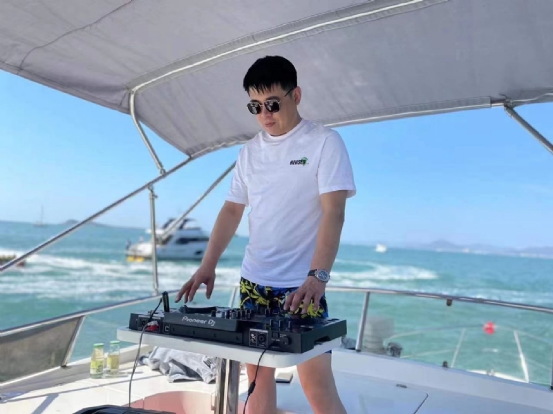 魔盒的第一张照片--安阳相亲服务中心