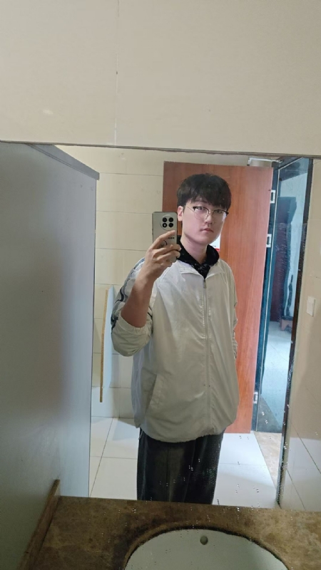 高大毛的第一张照片--安阳相亲服务中心