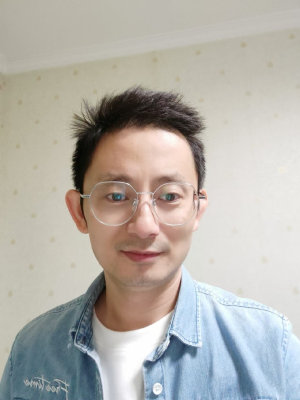 飘逸的第二张照片--安阳相亲服务中心