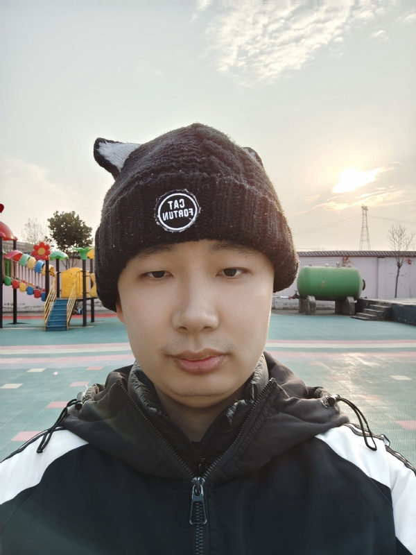 王连杰的第一张照片--安阳相亲服务中心