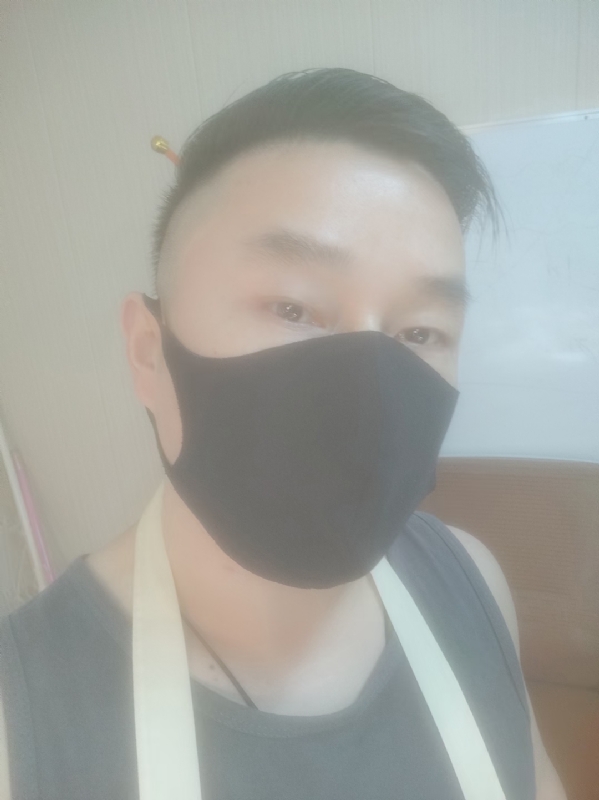 Poluk秦的第二张照片--安阳相亲服务中心