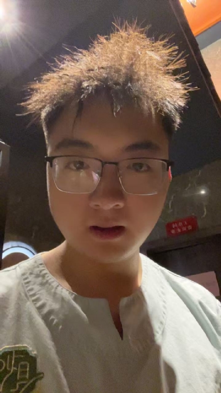 成熟稳重的男士的第一张照片--安阳相亲服务中心