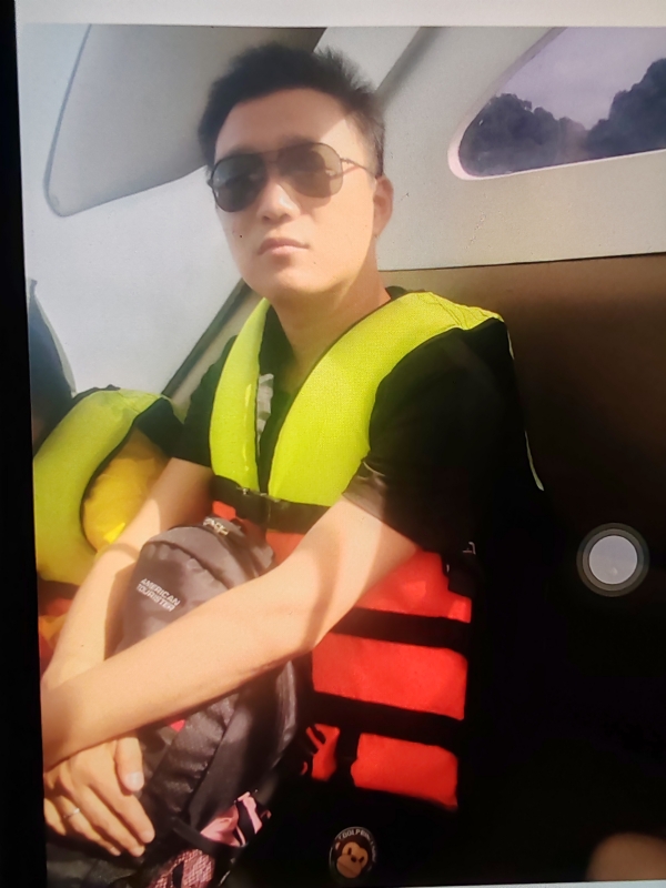 座看烟霞散的第一张照片--安阳相亲服务中心