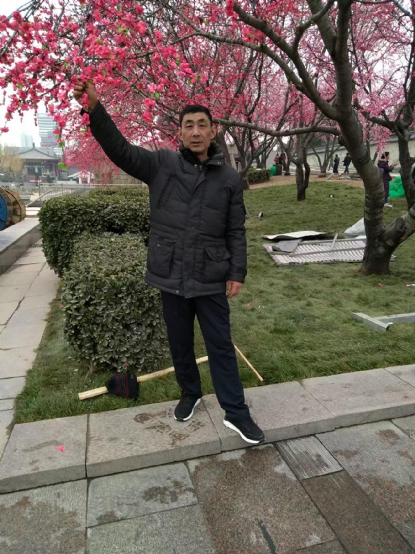 风雨的第一张照片--安阳相亲服务中心