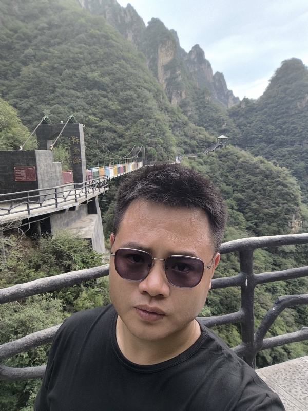 大海的第一张照片--安阳相亲服务中心