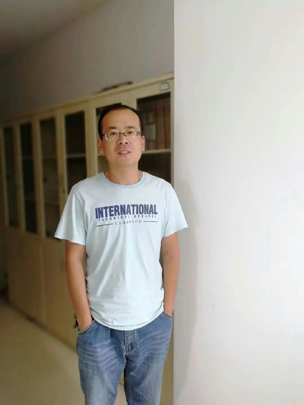 黄土麦田的第二张照片--安阳相亲服务中心