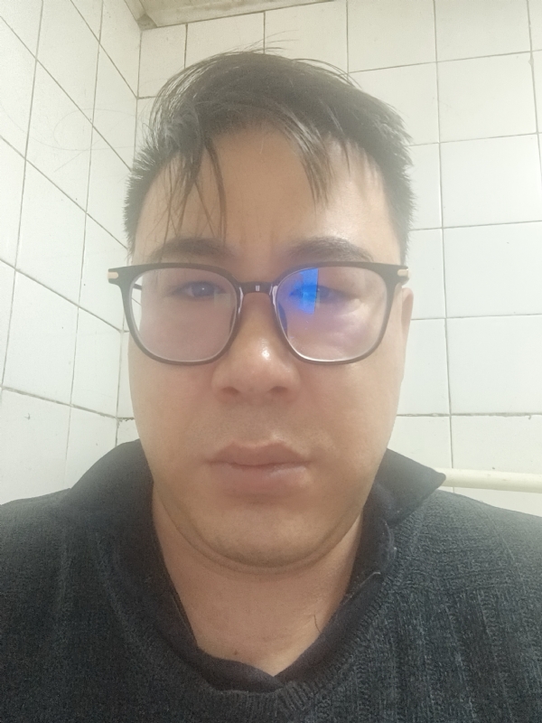 迷失自我的第一张照片--安阳相亲服务中心