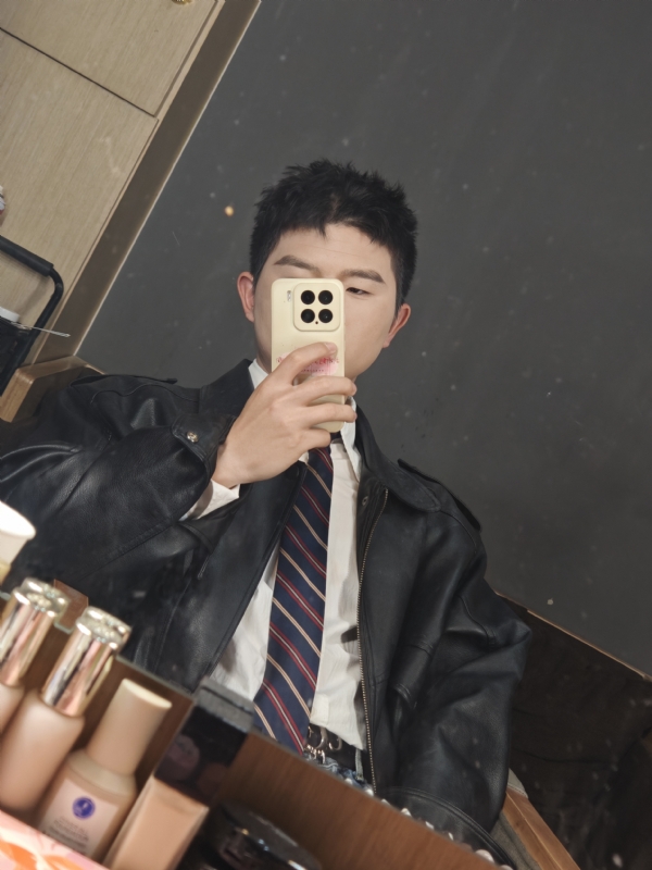 郝天翔的第一张照片--安阳相亲服务中心