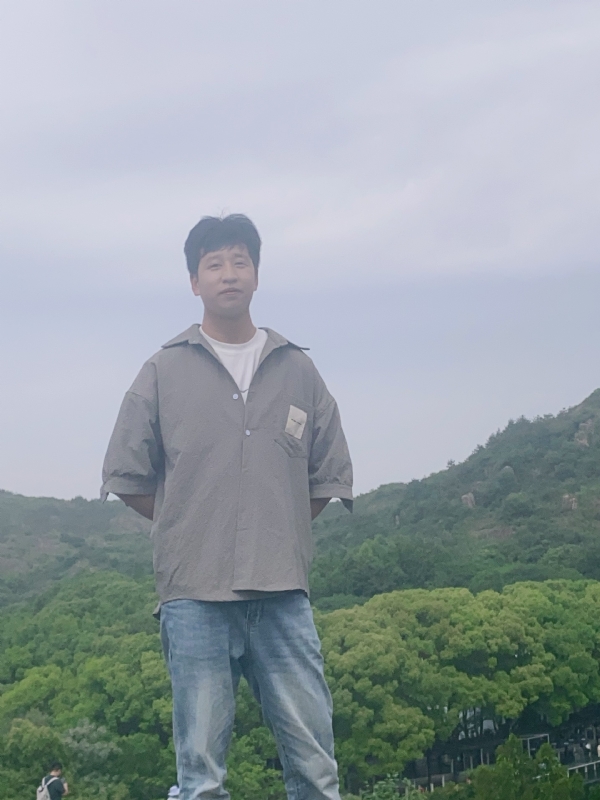 渐行渐远的第二张照片--安阳相亲服务中心